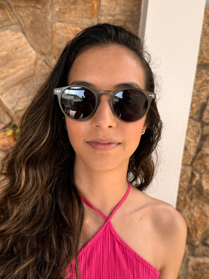 Óculos de Sol Beaga Fosco Polarizado Pequeno